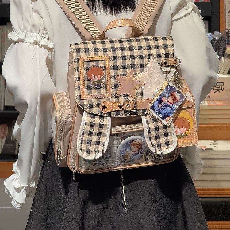 Khakifarbener abnehmbarer Rucksack mit Ita-Ohrkartenanhänger und Hase und Halter