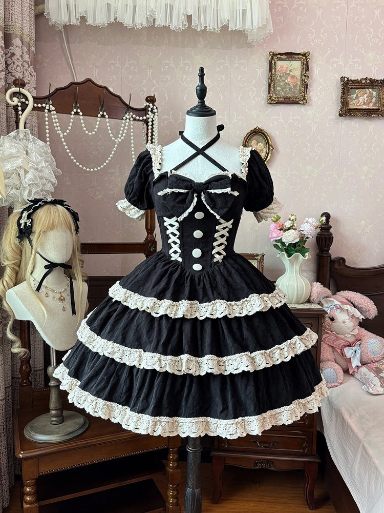 und Lolita-Taille, einteiliges Basken-Schulkleid aus Spitze, Beige, alter schwarzer Besatz