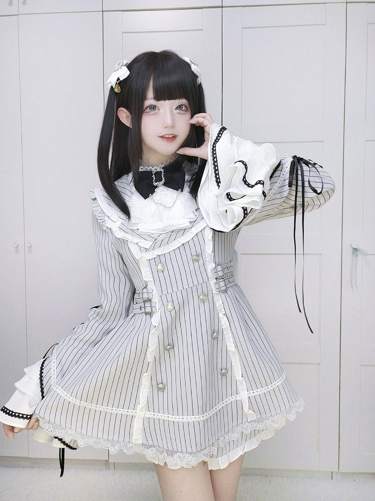 Matching Flounced Grey and Fashion Shorts Dress Flare Sweet with Jabot Sleeves Jirai set Kei