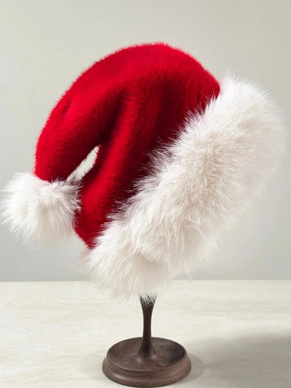 Red Hat Lolita White Furry Christmas-Themed