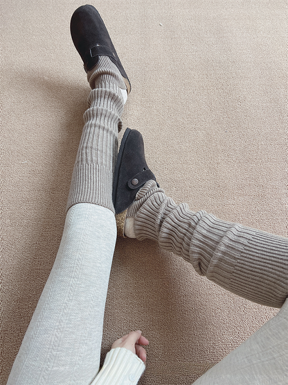 Off-white/Khaki/Light Grey/Dark Grey/Black Knitted Leg Warmers