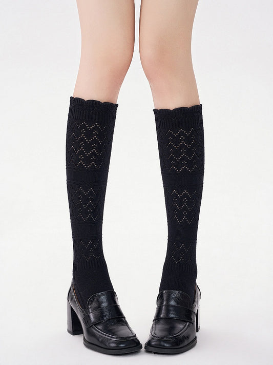 Knit Calf 3-Color Socks Pointelle