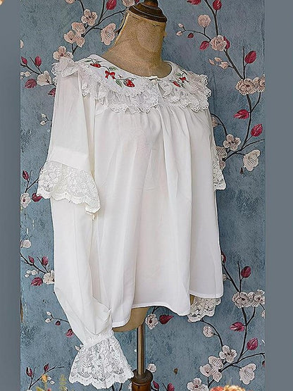 Detailing Embroidery Lolita White Strawberry and Blouse Lace with