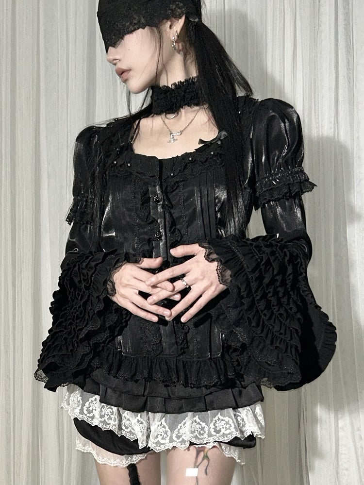 Black Lace-trimmed Sleeves Neck with Puff Sleeve Short Blouse Square