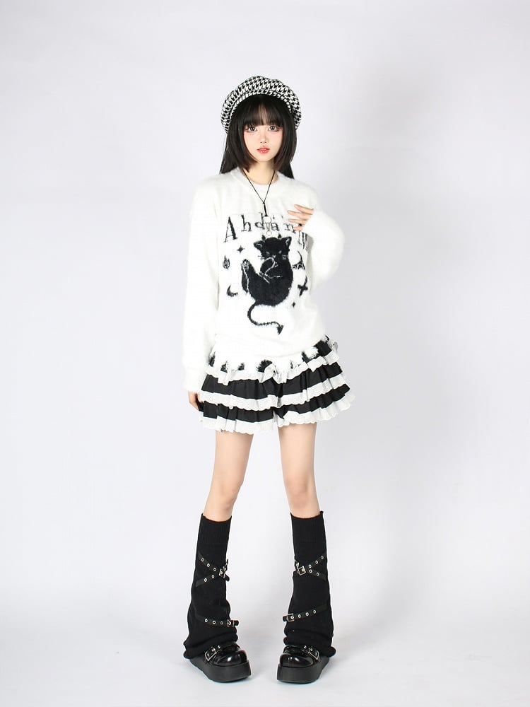 Cozy Kitten Furry Sweater - Perfect for Fall and Winter Black/White