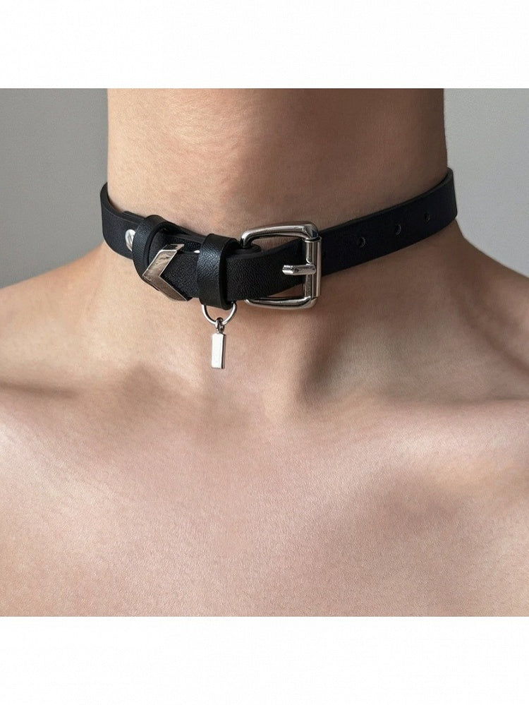 Square Pendant Metal Buckle Choker - YSHXS