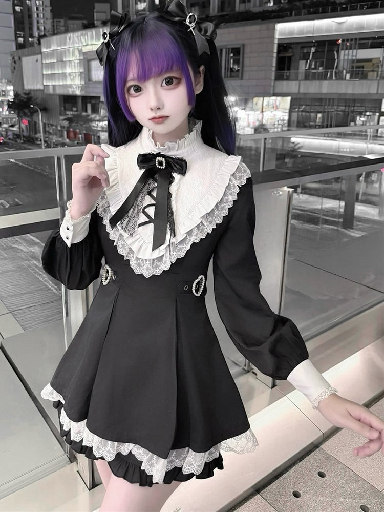 Lace Buckles Trim Two-Piece Top White Kei Set Matching Heart Jirai with Waist | Shorts Black