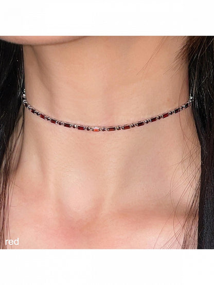 Rhinestone-Adorned 4-Tone Choker