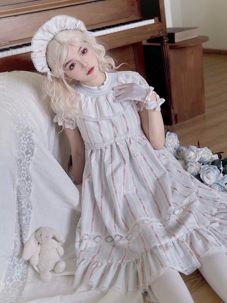 Leichtes Baumwollkleid mit Ärmeln und Taille, süßes Lolita-Kleid mit hohem Puffärmeln in Blau