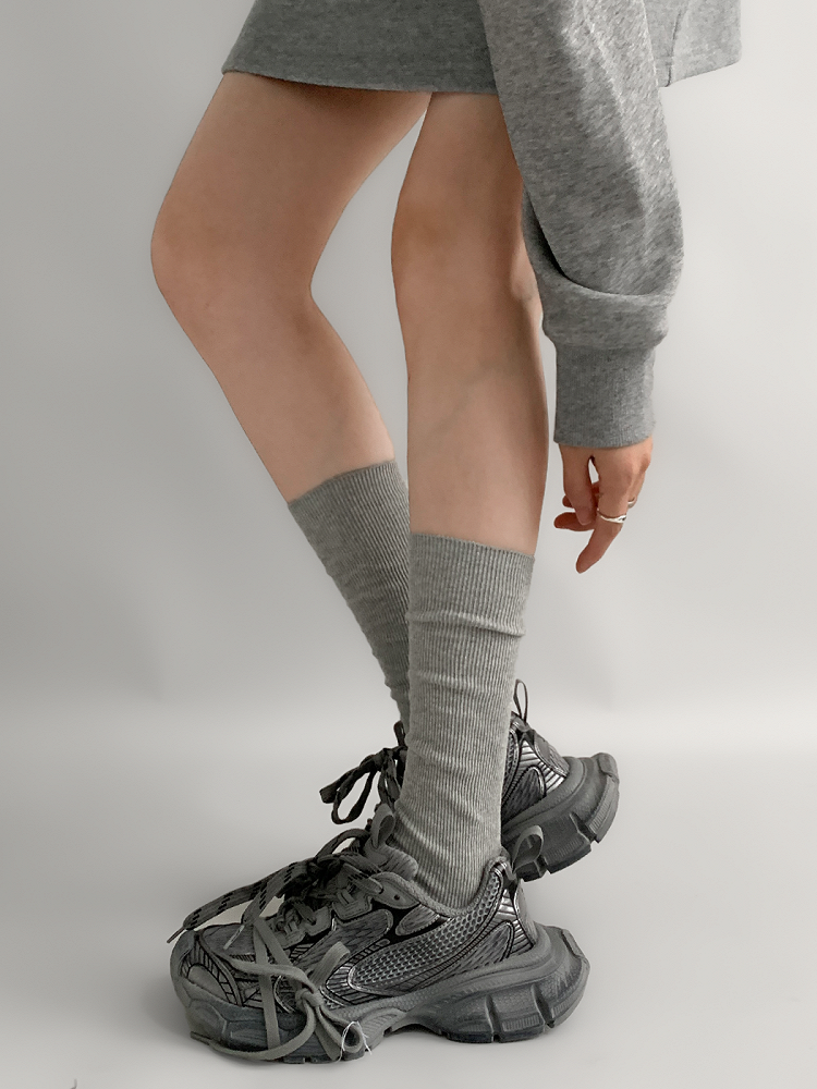 Calf Vertical-Stripe Socks Pattern Gray/Cream White/White