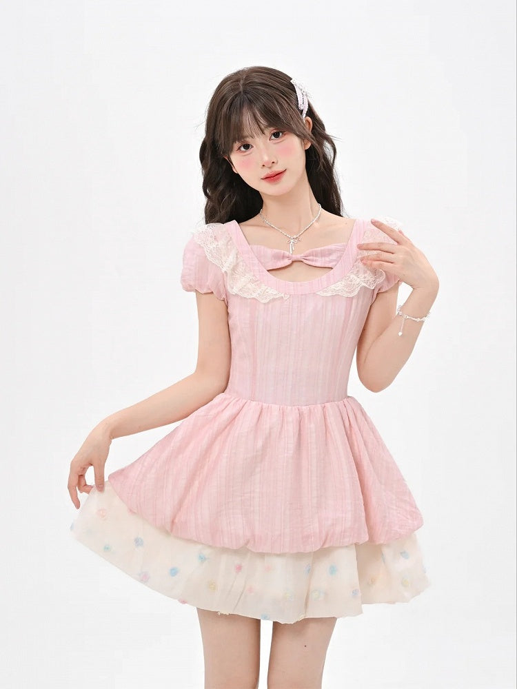 Rosa Bowknot Detail Ausschnitt Stufenrock Saum Süßes Kleid Bunte Polka Dot