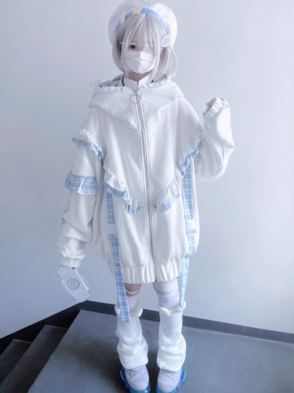 Subculture – Kapuzenpullover mit Katzen-Print und Kapuze über den Ohren