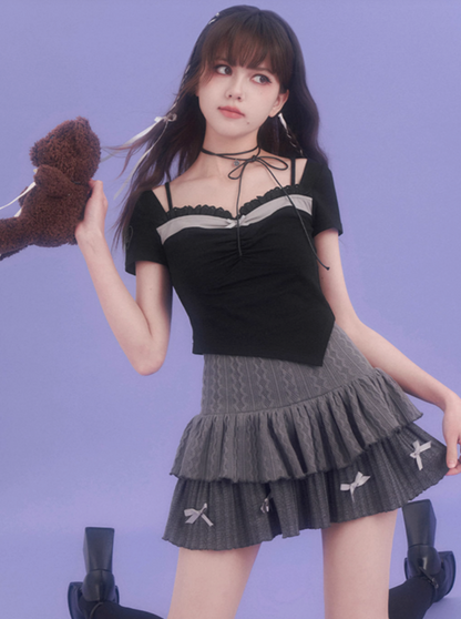 Zweiteiliger Kragen mit asymmetrischem, quadratischem Oberteil