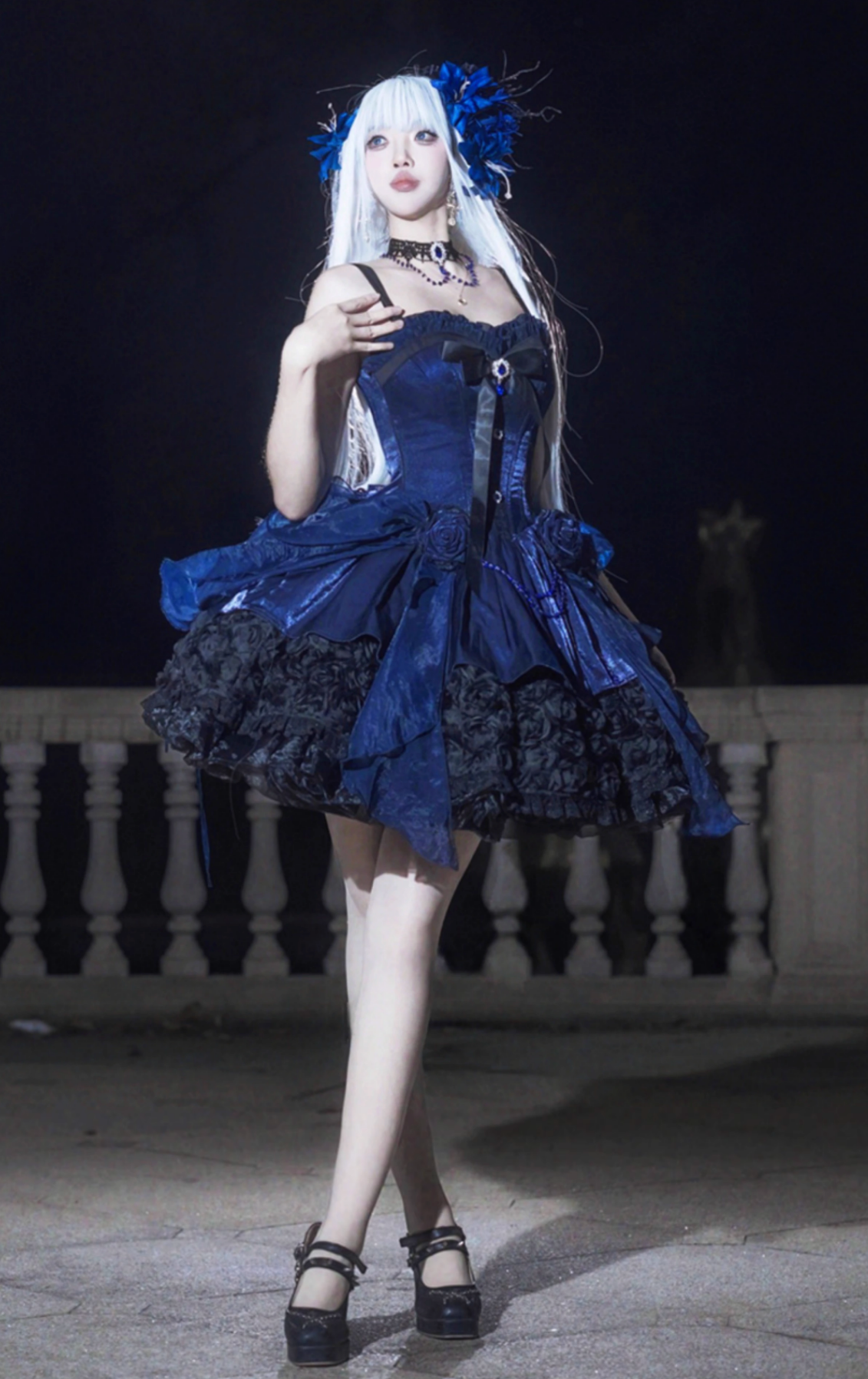 Set reservations: Trailing Gothic for Elegant Gorgeous Deadline 28th Rose April + Version Dress