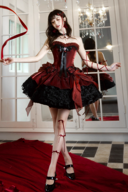 Set reservations: Trailing Gothic for Elegant Gorgeous Deadline 28th Rose April + Version Dress