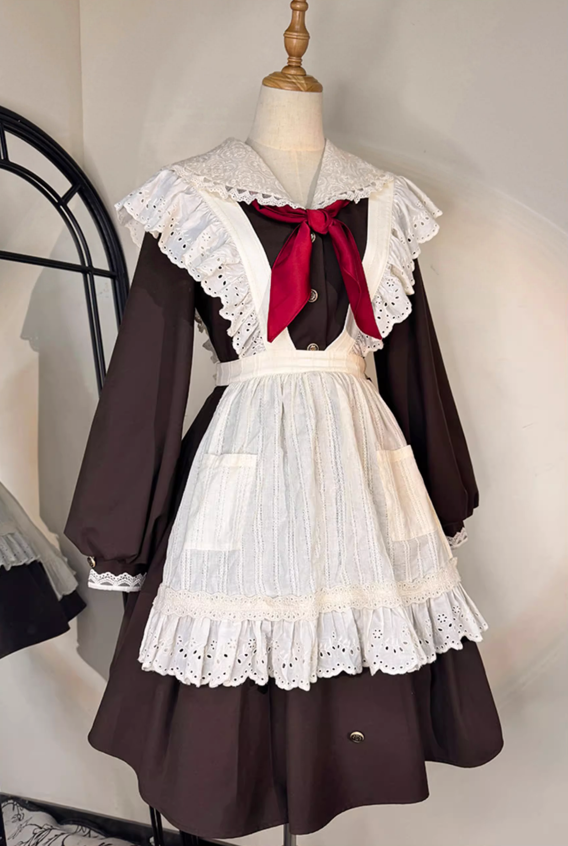 Deadline Spitzenkleid für Juni Eleganter Gürtel Eva 1 Kragen Reservierungen: