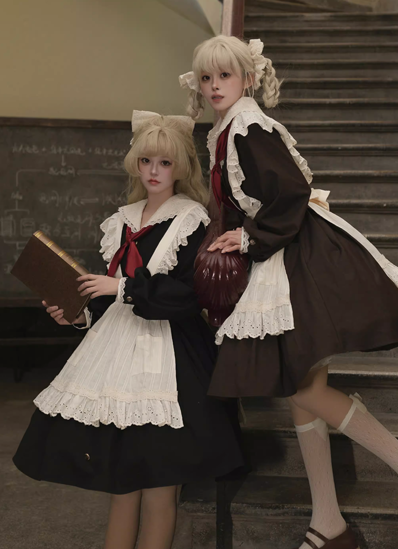 Deadline Spitzenkleid für Juni Eleganter Gürtel Eva 1 Kragen Reservierungen: