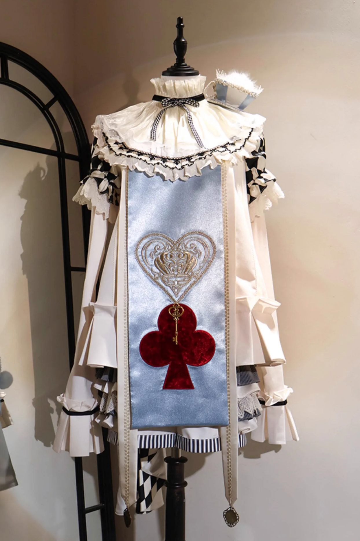 Complete Solitaire Setup reservations: June Prince Deadline for 12 Doll