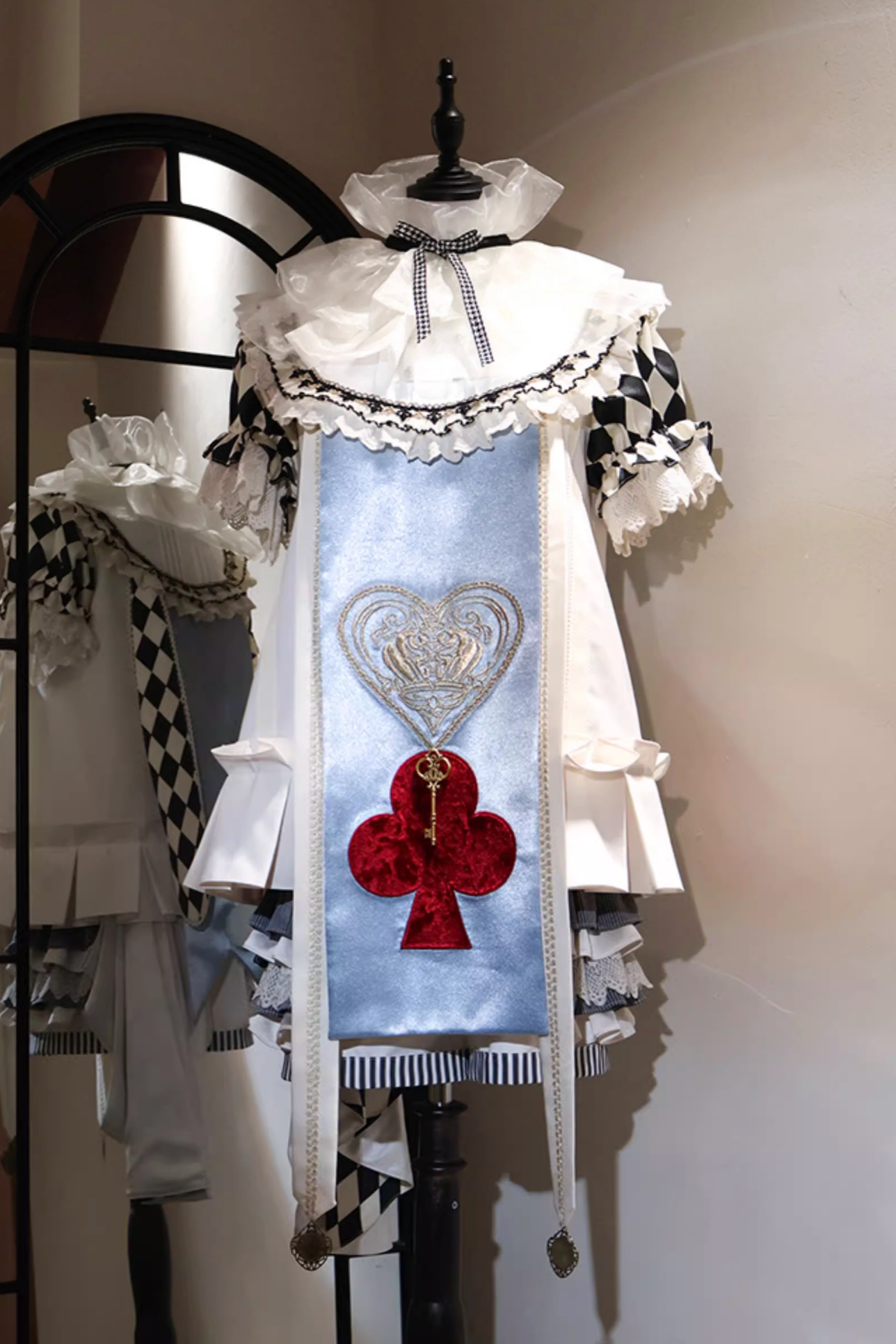 Complete Solitaire Setup reservations: June Prince Deadline for 12 Doll