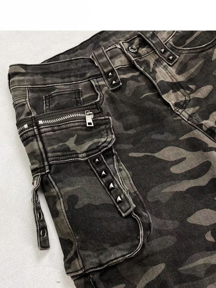 Holes Flare Jeans Camo Green Silhouette Details Pattern Distressed Army