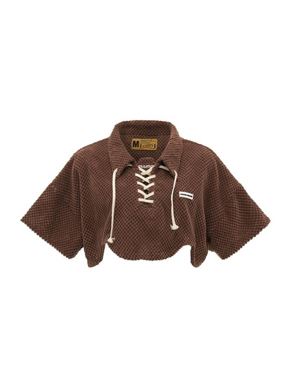 Kurzes Oberteil zum Schnüren + ausgestellter Rock + Polo-T-Shirt zum Schnüren