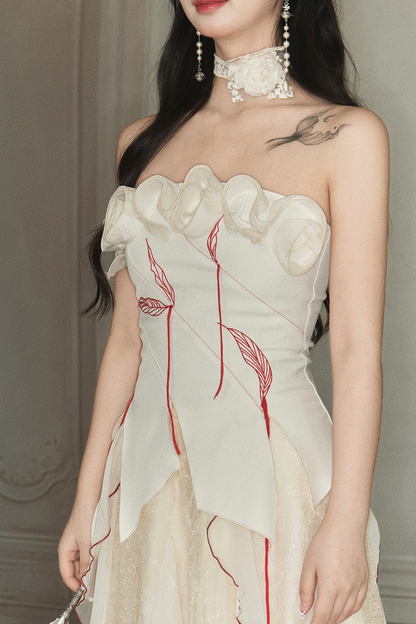 ビスチェ + クラッシュヘビーローズスカート