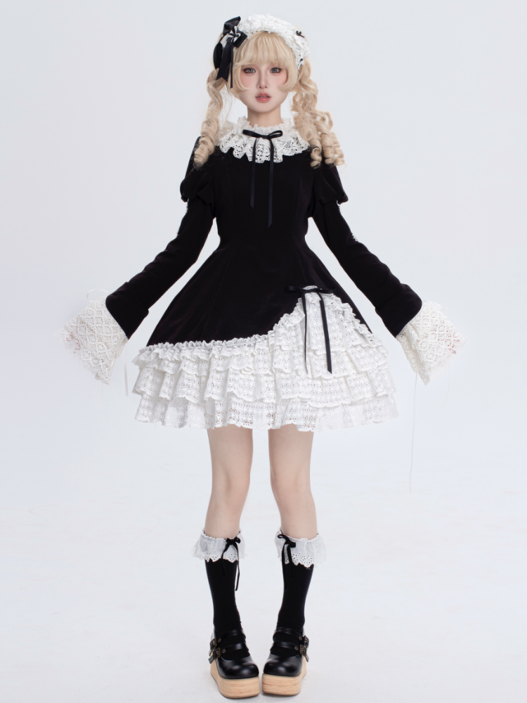 Black and White Ruff Collar Old School Lolita Long Sleeves Dress