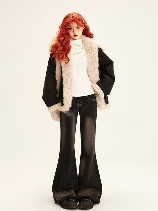 Heart with Top Knitted Slim-fitting Print Minimalist White