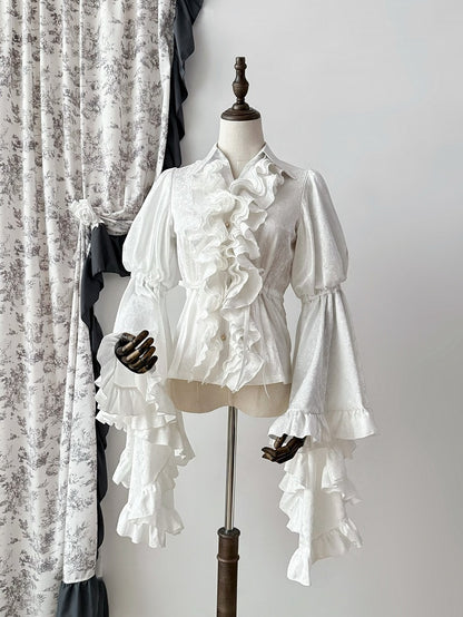 ホワイトの長袖構造ロリータボディスシャツベルフリル