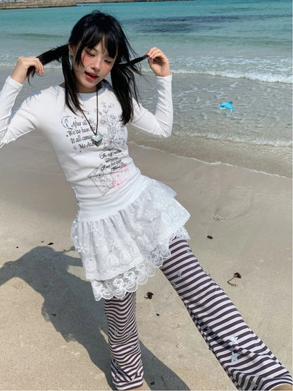 Lace Tiered Hugging Top Print Gray Bear White / with