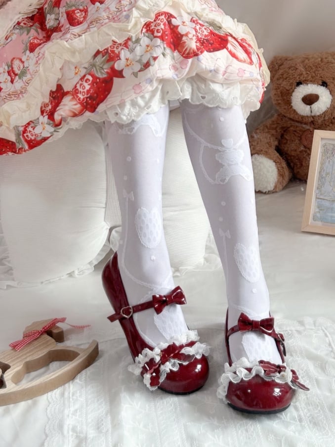 Lace Detail Ruffled