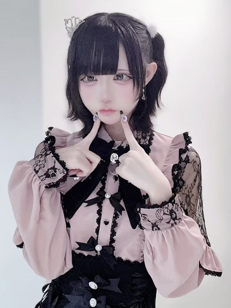 ピンクのブラウストリム、ラインストーン装飾、ジライケイビーズとディテール、蝶結びフリル