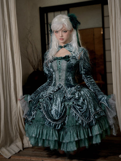 Green Detachable Long Bell Sleeves Snake Bones Embroidery Velvet Top