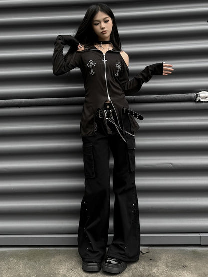 Punk Black Letter Patch Cargo Pockets Low Waist Fishtail Pants mit Gürtel