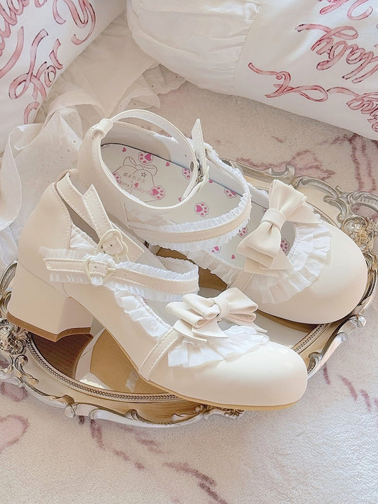 Mid-heel Sweet Lolita Off-white Shoes with Decorative Heart Snap & Bow Decor