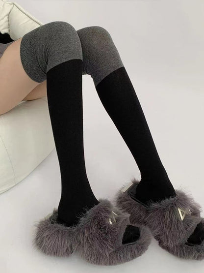 Cute Gray Extended Knee Dark Gray/Black/Black Stockings Over