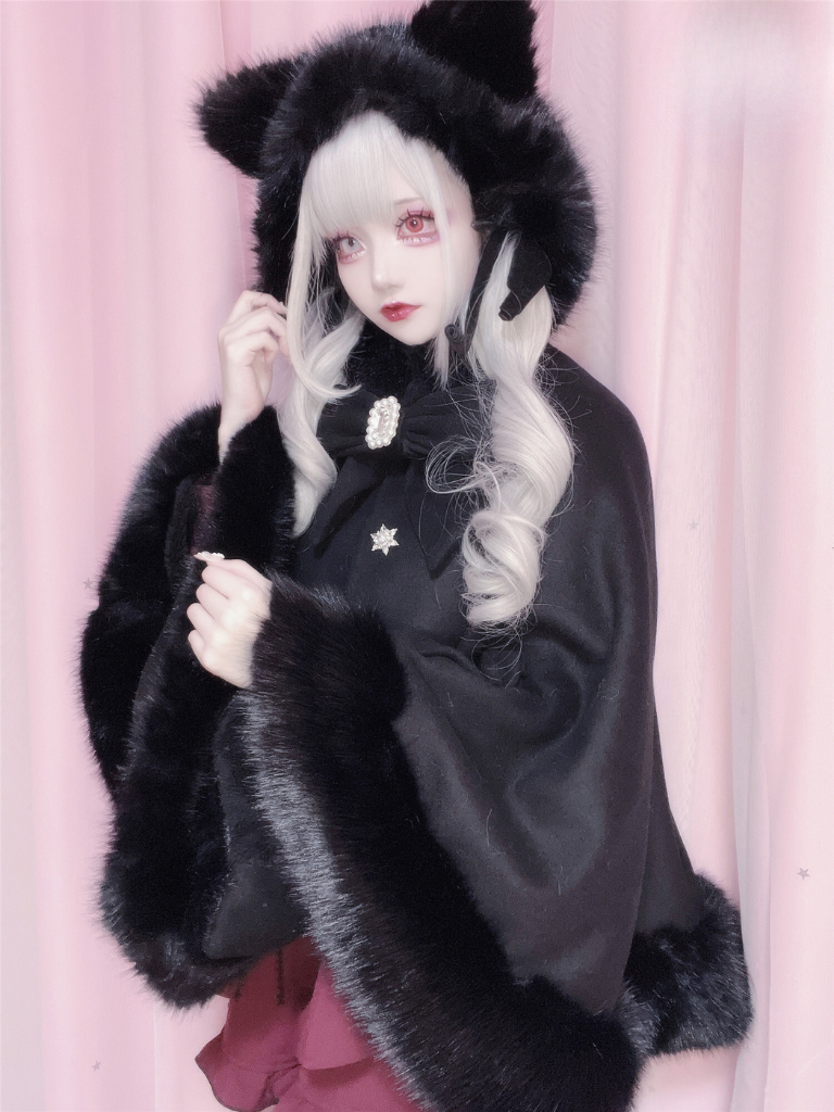 Button Cloak Cat Fur Diamond