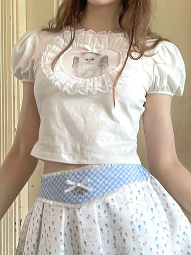White Cropped Tee with Sweetheart Applique  Cat Print