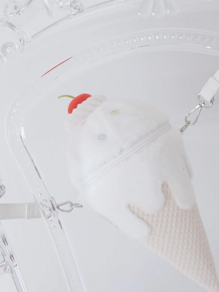 ゆめかわいいホワイトアイスクリーム型ぬいぐるみクロスボディバッグ