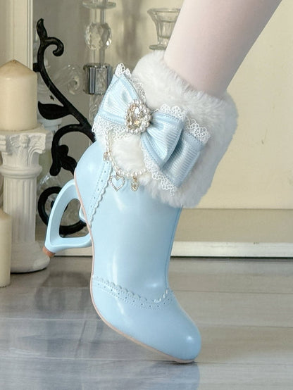 Süße Lederstiefel mit Absatz in Blau mit Schleife aus PU-Strass - ein Herz mit Perlen