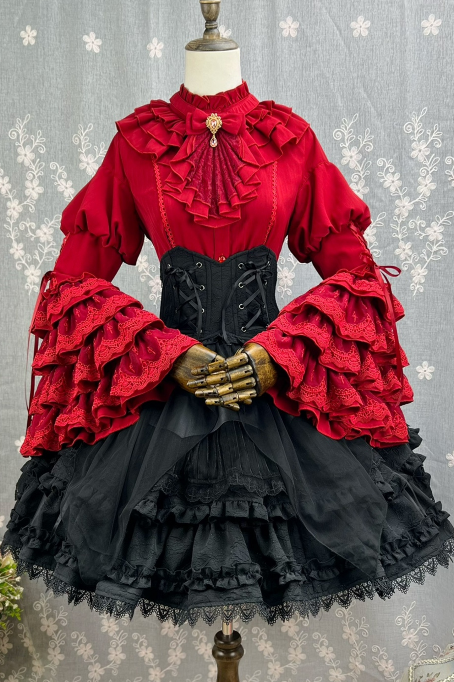 グッドエビルロリータゴシックジーシャツ＋フレアスカート＋ウエストベルト