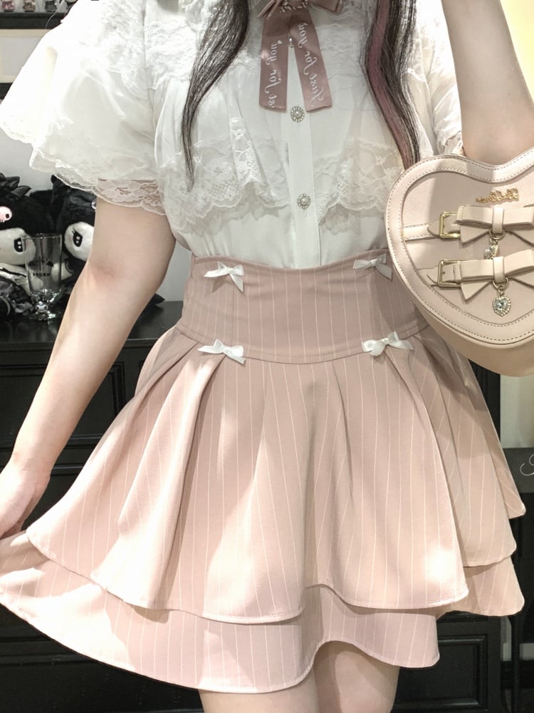 ジライケイ ブラック/ホワイト/ブラックホワイト レースケープデザイン 半袖ブラウス