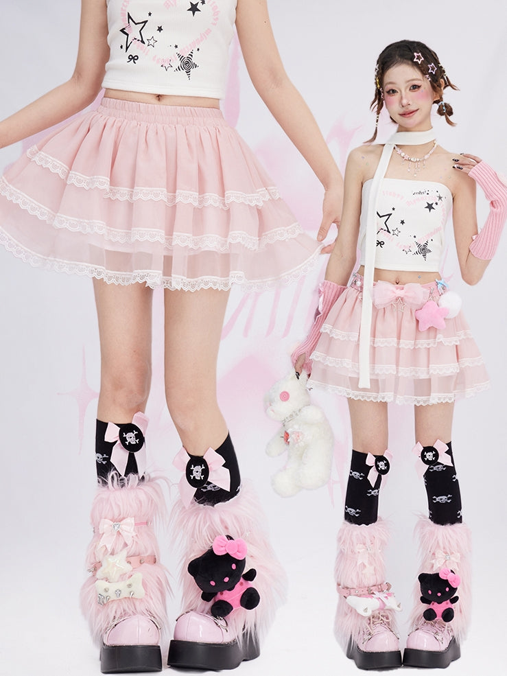 ピンクのレーストリムティアードミニスカート