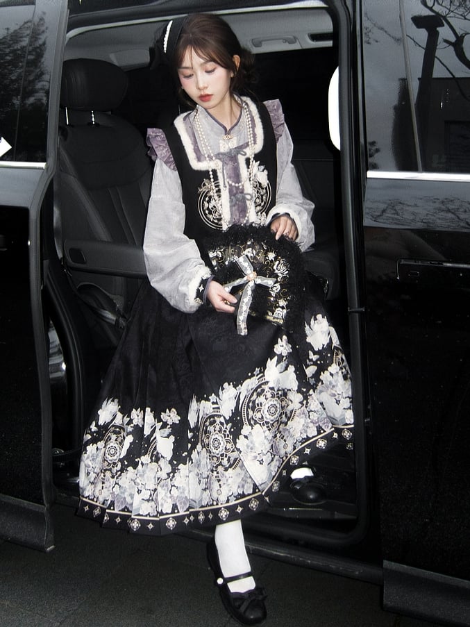 Black and Purple Moon Rabbit Cheongsam Style Vest