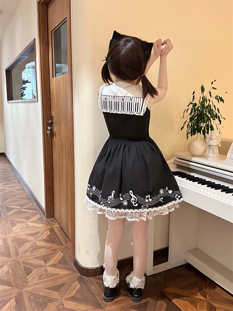 Design Ärmelloses Melodic Kitty Schwarzes Matrosenkragen-Keyboardkleid Zurück