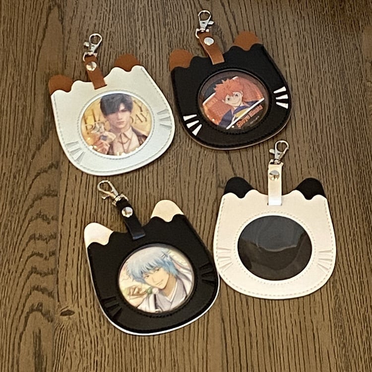with Options Decorated Cat 4 Round-shaped Holder Ear Card