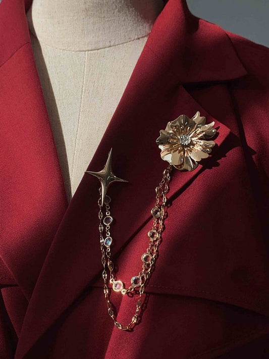 Silver Brooch Chain Gold / Metal