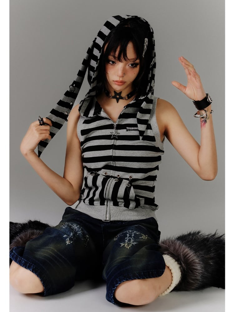 Vintage Bunny Ear Design Black  Grey Stripes Hood Y2K Tank Top