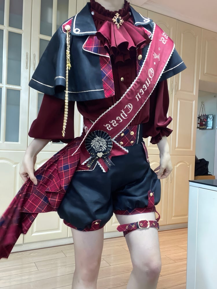 Black and Red Gryffindor Plaid Pattern Ouji Lolita Set Cape + Shorts