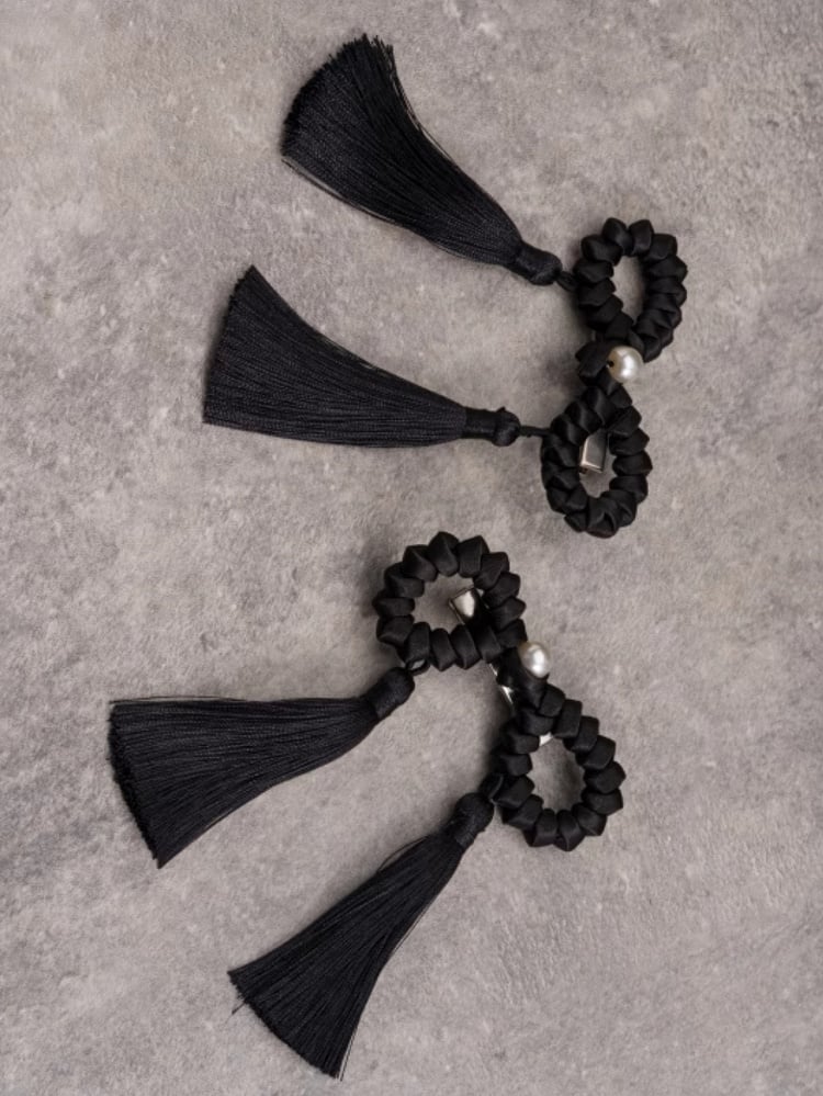 Black Tassels Design Decorated Hairclips Beaded Gothic Bowknot